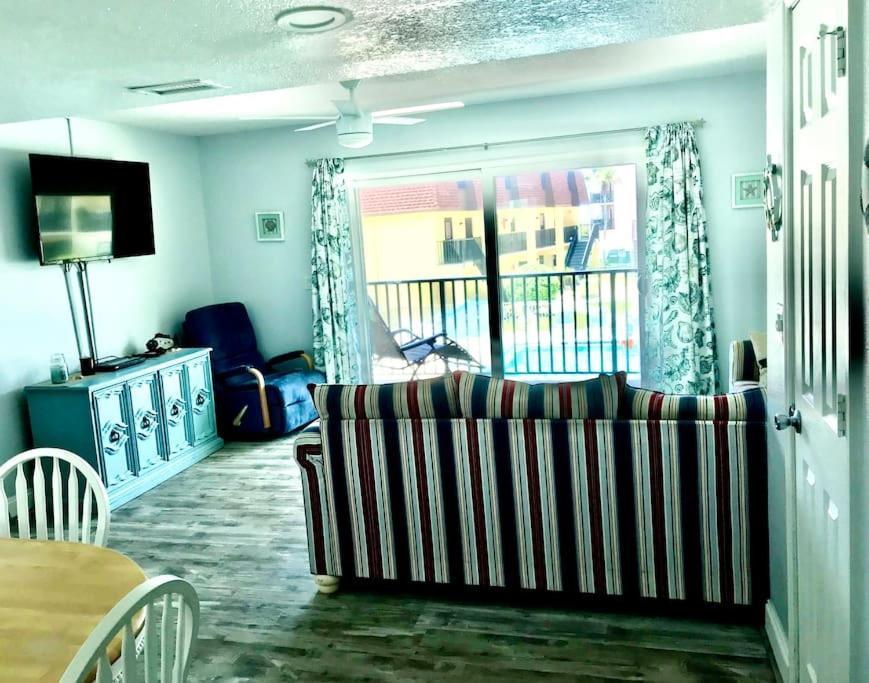 Condo By The Sea! โคโคบีช ภายนอก รูปภาพ